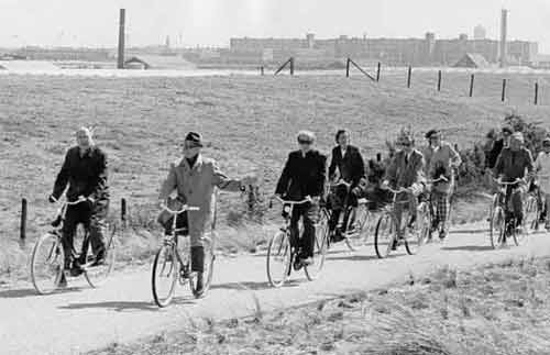 Opening fietspad Monster Kijkduin