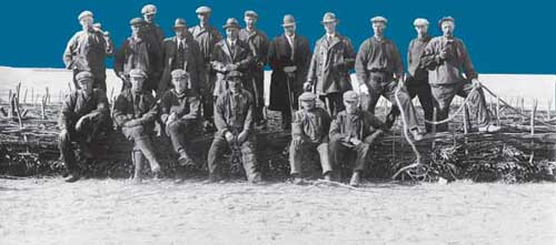 Werk aan de zeewering