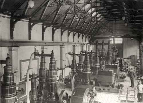Elekriciteitscentrale Oostzeedijk stoommachines