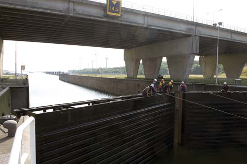 Volkeraksluizen  border=