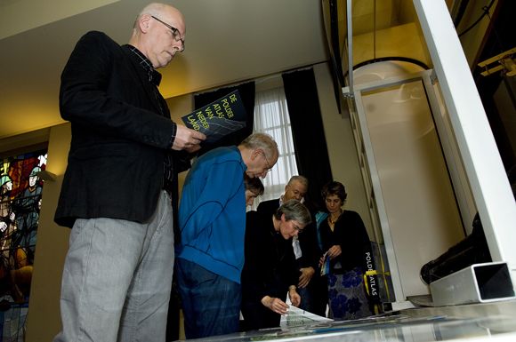 Langs de rand van het zand, presentatie 0001